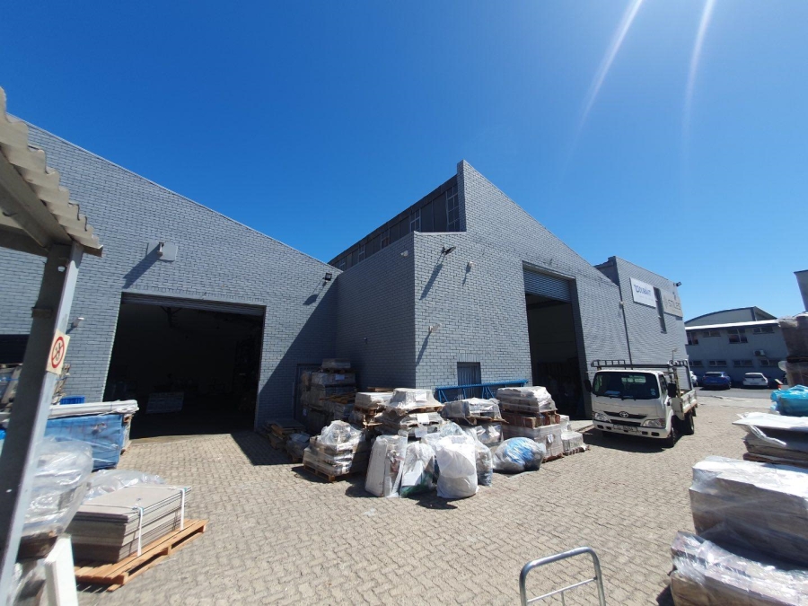 To Let commercial Property for Rent in Paarden Eiland Western Cape